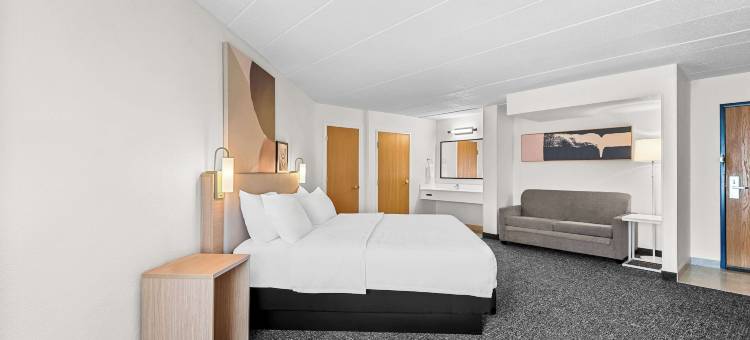 锡达福尔斯希尔顿 Spark 酒店(Spark by Hilton Cedar Falls)图片