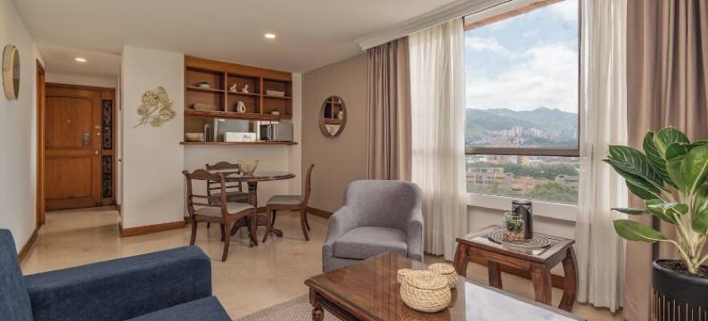 奥维耶多城堡 EE 酒店(Alcazar de Oviedo by EE Hoteles)图片