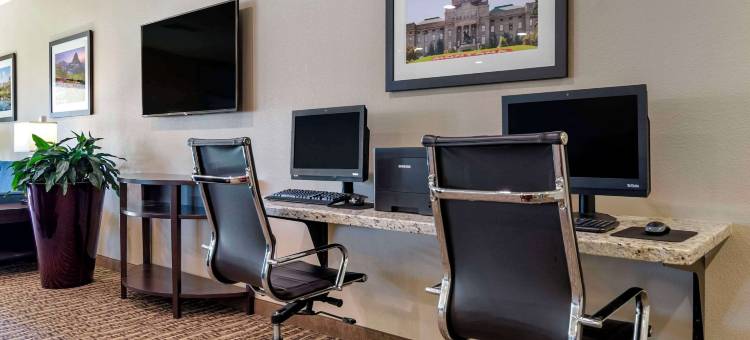 赫勒拿机场舒适套房酒店(Comfort Suites Helena Airport)图片