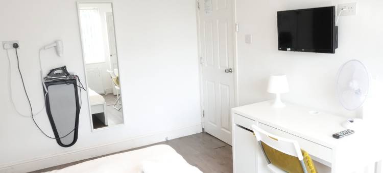 Grand Airport Ensuites大厅(Private Bathroom Rooms- Near Heathrow - Near Shops)图片