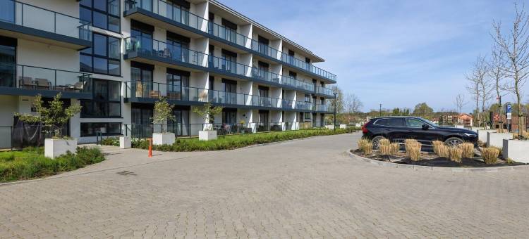 迪兹诺夫河景泳池公寓(Apartment by Dziwna River with Spa & Pool)图片