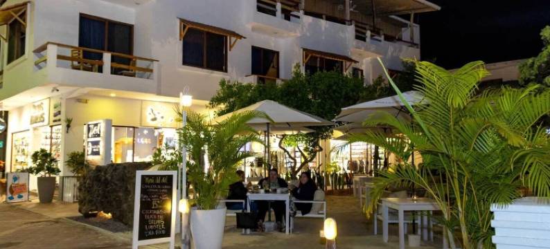 Plaza Luna套房(Plaza Luna Suites)图片