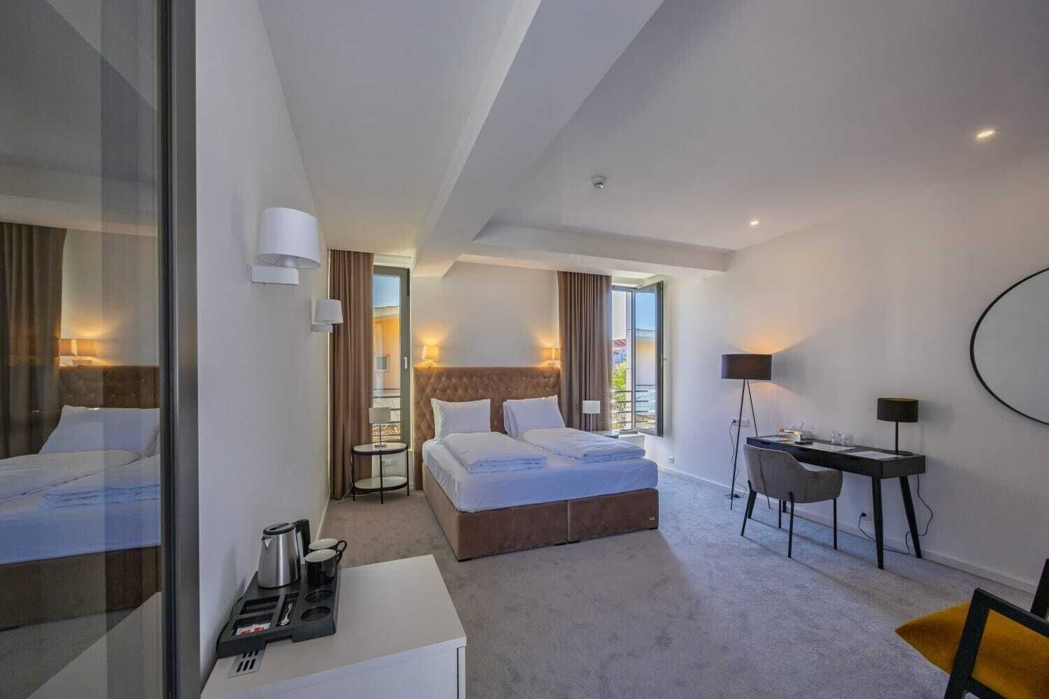 HotelOscarHotel Overview