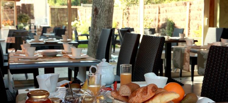 伯纳和克莱德斯尚普之家酒店(Logis Burnel Et la CLE des Champs)图片