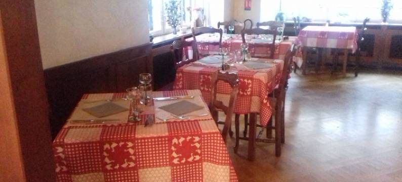 两把钥匙酒店(Aux Deux Clefs)图片