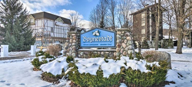Boyne山度假村滑雪进出住宿(Ski-in/Ski-Out Getaway at Boyne Mountain Resort)图片