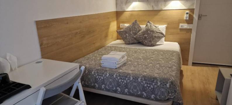 康马索旅馆(Hostal Comercial)图片