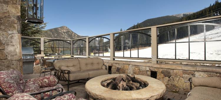 Luxury 1-Bedroom Ski-in Out Condo with Slopeside Heated Pool, No Cleaning Fee 1 Condo by Redawning图片