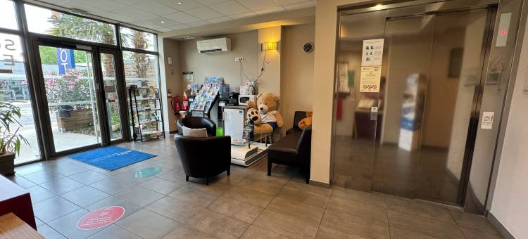 拉盖拉尔德布里特布利维酒店(Brit Hotel Brive la Gaillarde - Restaurant la Limousine)图片