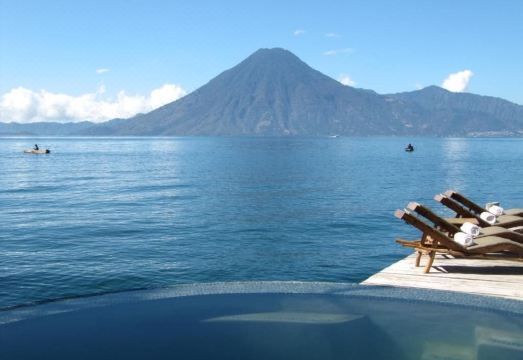 Laguna Lodge Eco-Resort & Nature ReserveHotel Overview