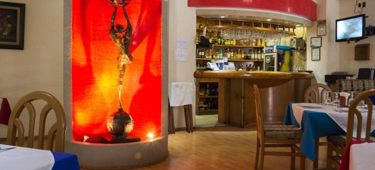 两个世界酒店(Hotel Ambos Mundos)图片