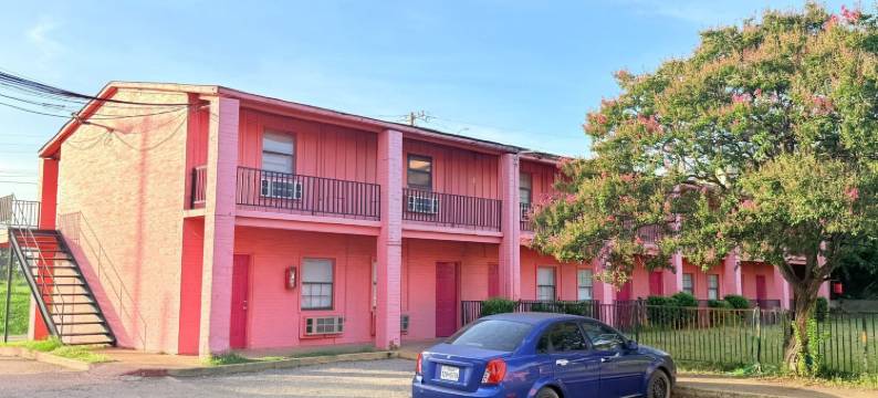 Hotel O 达拉斯市中心近展览公园的 Way Side Inn(Way Side Inn by Hotel O Dallas Near Fair Park Downtown)图片