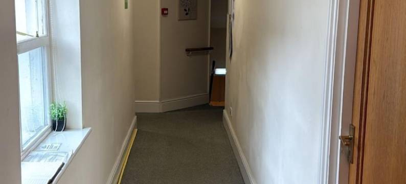 OYO 沃特曼斯阿姆斯赫舍姆酒店(OYO the Watermans Arms Hersham)图片