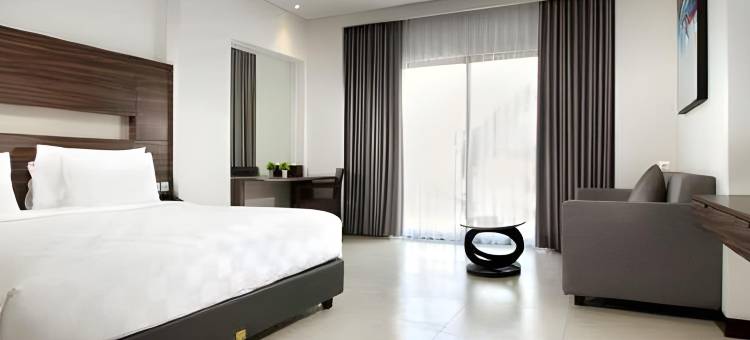 赫利俄斯博恩酒店(Helios Hotel & Convention)图片