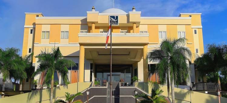 哥伦打洛Q大酒店(Hotel Grand Q Gorontalo)图片