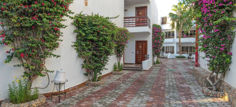 马林海滨度假村(Marlin Inn Azur Resort)图片