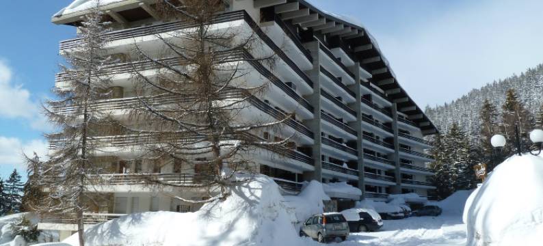 Apartment Crans-Montana near Ski Slopes图片