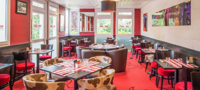 宜必思安提比斯索非亚安蒂波利斯酒店(Ibis Antibes Sophia Antipolis)图片