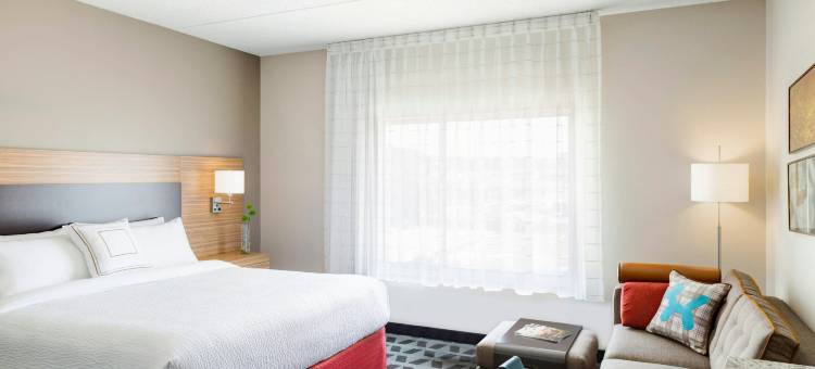 万豪托莱多佩里斯堡TownePlace Suites 酒店套房(TownePlace Suites by Marriott Toledo Perrysburg)图片