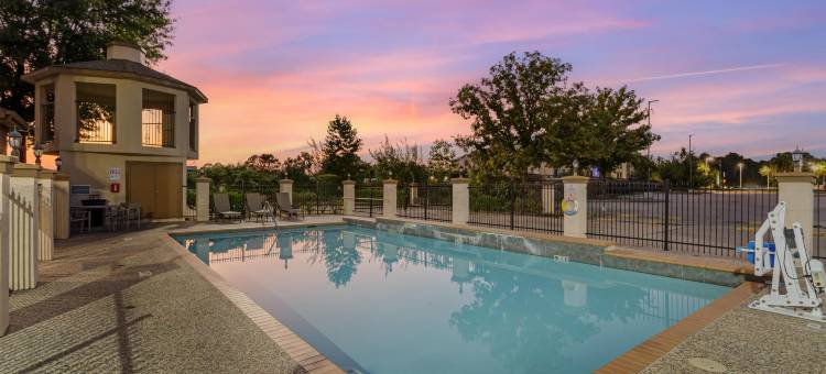 北休斯顿贝斯特韦斯特优质套房酒店(Best Western Plus North Houston Inn  Suites)图片