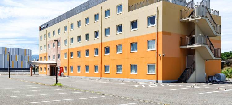 舒适酒店盐尻北交流道(Comfort Inn Shiojiri Kita Inter)图片