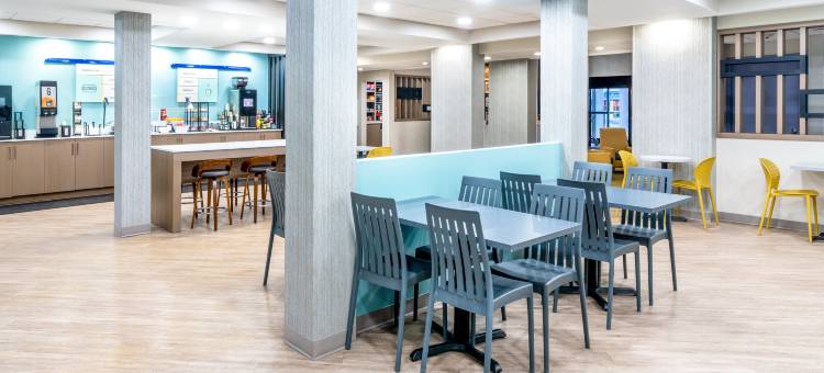 洲际旗下佳阁酒店多斯韦尔东南(Garner Hotel Doswell Southeast by IHG)图片