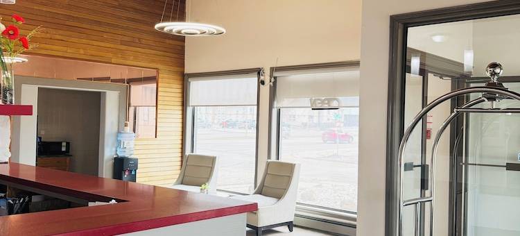 道森克里克戴斯酒店(Ramada by Wyndham Dawson Creek)图片