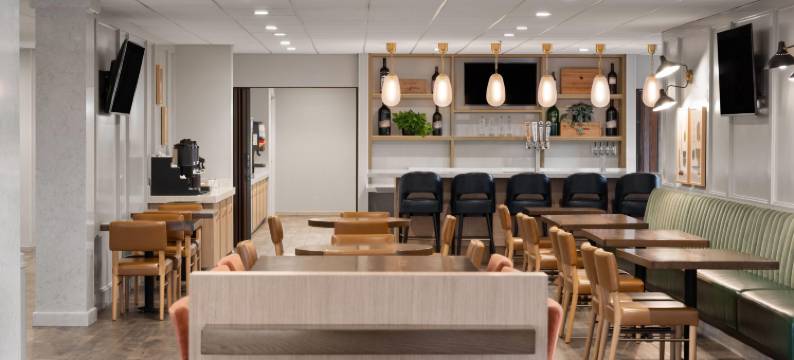 帕索罗布尔斯拉昆塔温德姆套房酒店(La Quinta Inn & Suites by Wyndham Paso Robles)图片