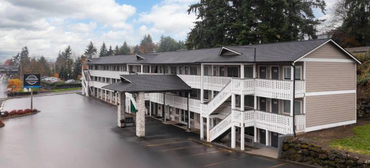 普亚勒普大本营温德姆旅游旅馆(Basecamp Puyallup a Travelodge by Wyndham)图片