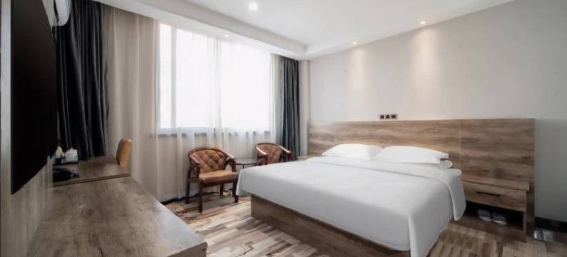 大蓝鲸酒店(大丰区永泰广场店)图片