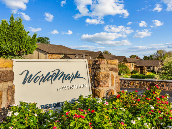 格兰湖沃尔德马克酒店