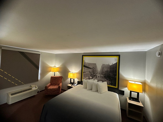 斯科特堡温德姆速 8 酒店