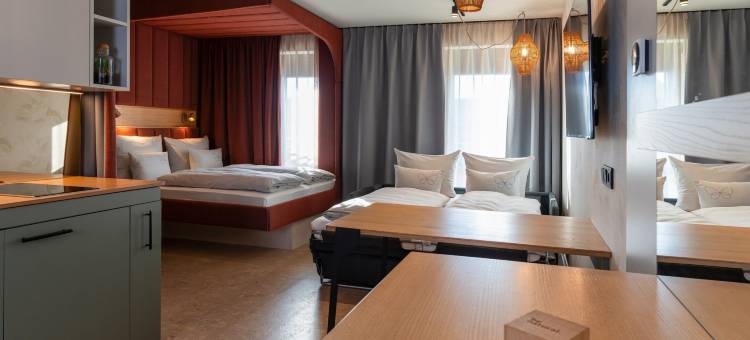 茧特蕾西恩维泽(Cocoon Theresienwiese)图片