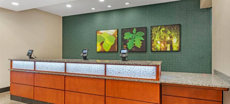 科罗拉多斯普林斯德鲁里套房酒店(Drury Inn & Suites Colorado Springs Near the Air Force Academy)图片