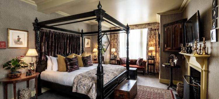 洛蒙德湖阿姆斯酒店(The Loch Lomond Arms Hotel)图片