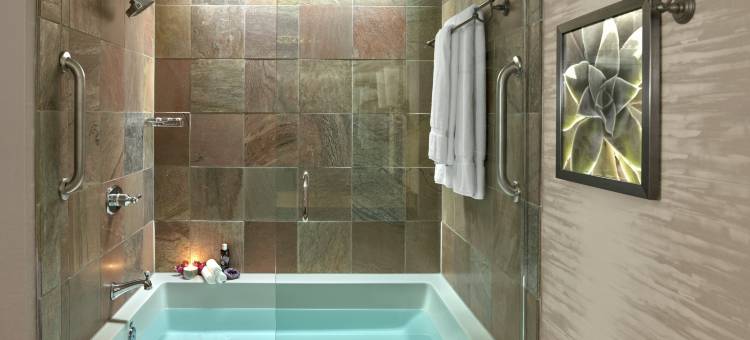洛伊斯塔纳峡谷度假酒店(Loews Ventana Canyon Resort)图片