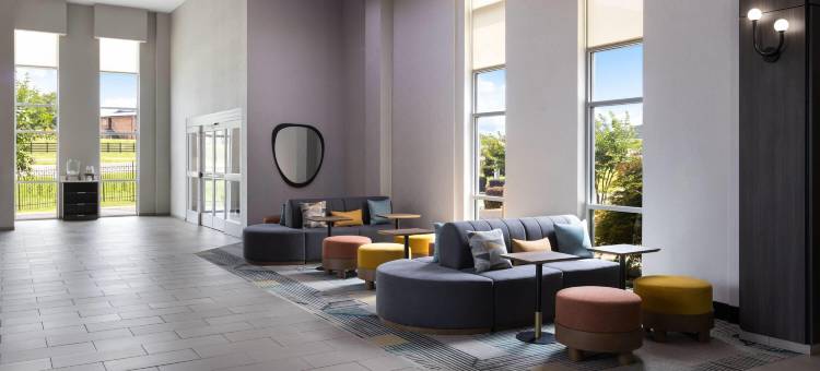 查塔努加东岭拉昆塔温德姆套房酒店(La Quinta Inn & Suites by Wyndham Chattanooga - East Ridge)图片