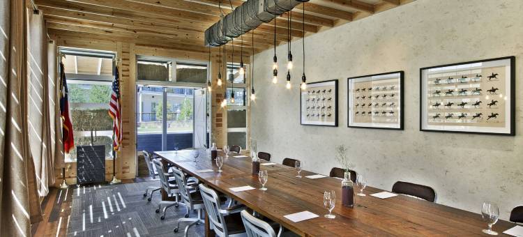 瓦伦西亚酒店集团骑兵府酒店(Cavalry Court, by Valencia Hotel Collection)图片