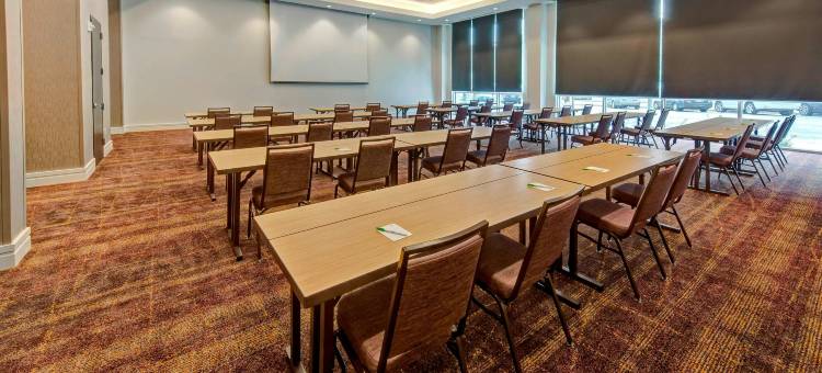 堪萨斯城市中心/会议中心万怡酒店(Courtyard Kansas City Downtown/Convention Center)图片
