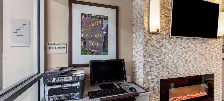 拉辛-芒特普莱森特凯隆波因特酒店(Clarion Pointe Racine - Mount Pleasant)图片