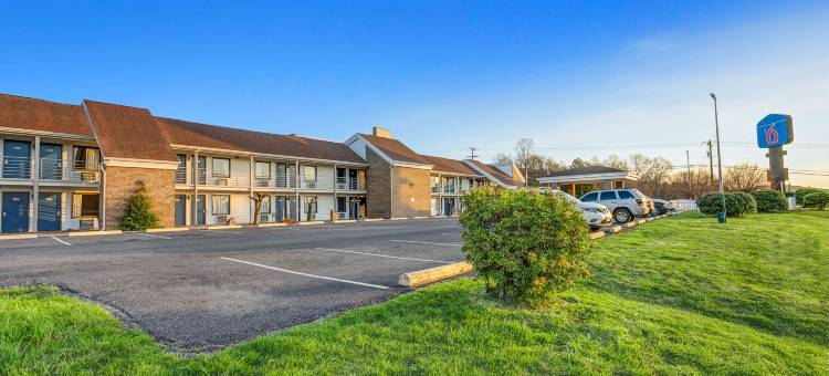 维珍尼亚希尔斯维尔 6 号汽车旅馆(Motel 6 Hillsville, VA)图片