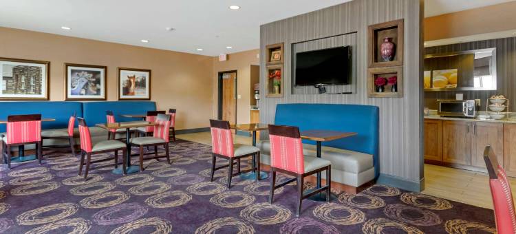 市场机场舒适酒店(Comfort Inn & Suites Market - Airport)图片