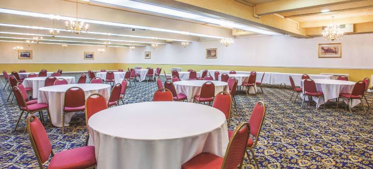 伯克利拉昆塔温德姆酒店(University Inn & Suites Berkeley)图片