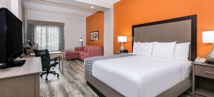 弗雷德里克斯堡拉昆塔温德姆套房酒店(La Quinta Inn & Suites by Wyndham Fredericksburg)图片