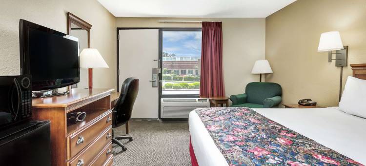 胡佛伯明翰温德姆戴斯酒店(Days Inn by Wyndham Hoover Birmingham)图片