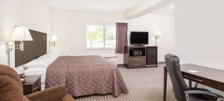 锡达福尔斯温德姆速8酒店(Super 8 by Wyndham Cedar Falls IA - University)图片