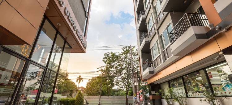 曼谷巴龙公寓(Baron Residence Bangkok)图片