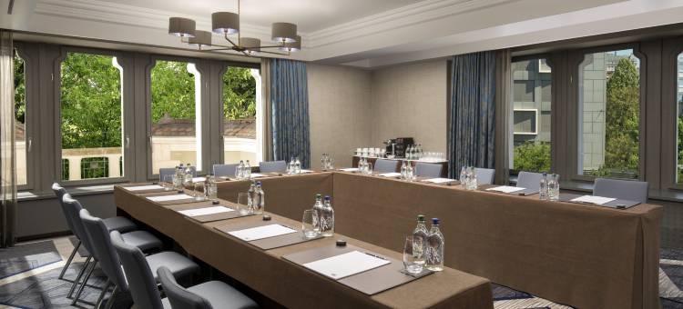 皇家萨沃伊酒店及水疗中心(Royal Savoy Hotel and Spa)图片