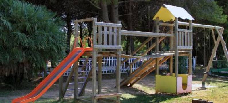 拉鲁埃达露营酒店(Camping la Rueda)图片