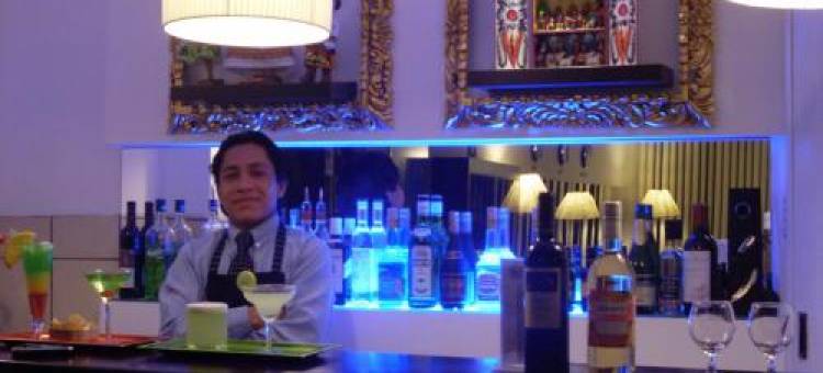 乔琪广场购物中心家庭旅馆酒店(Grupocasahotel Sede Jockey Plaza)图片